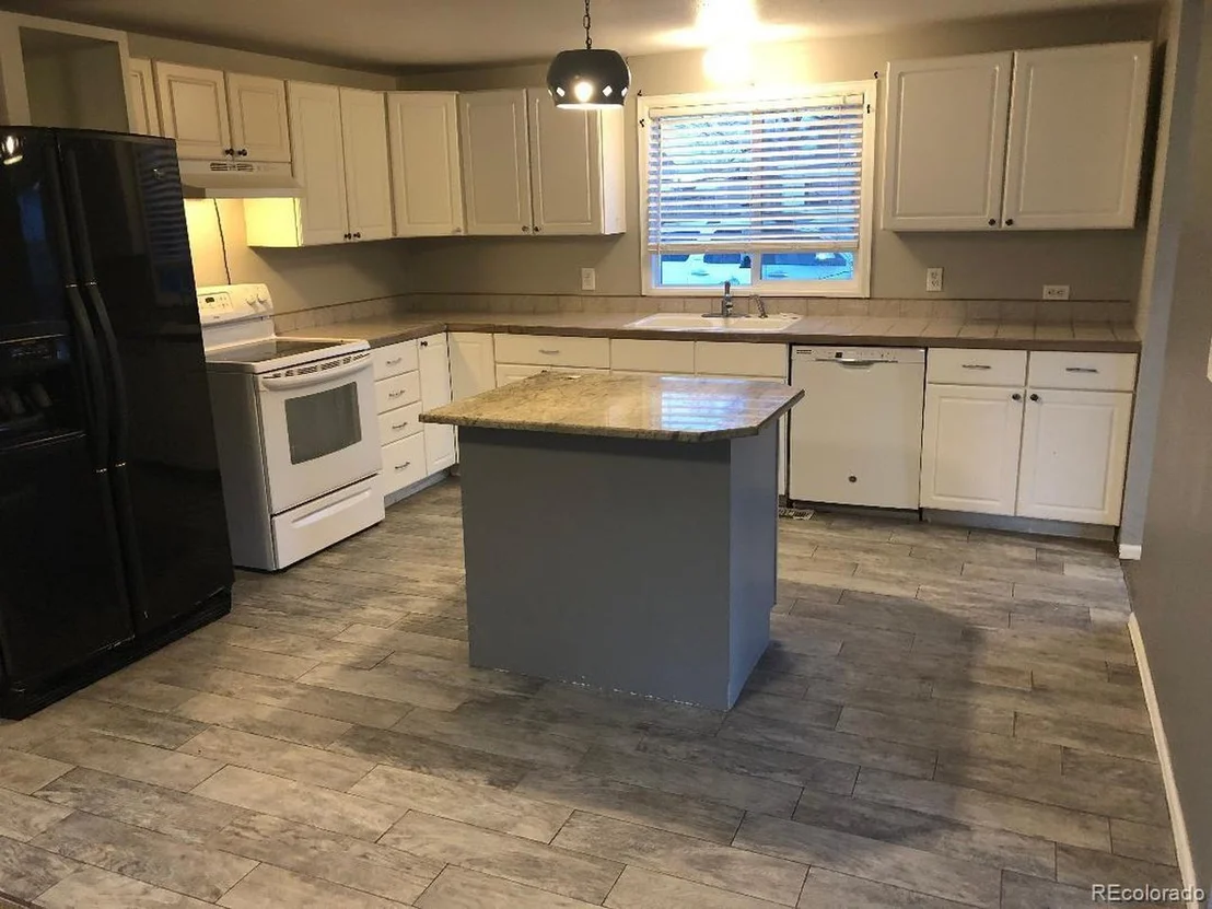 Photo of 1065 Glen Dale Cir