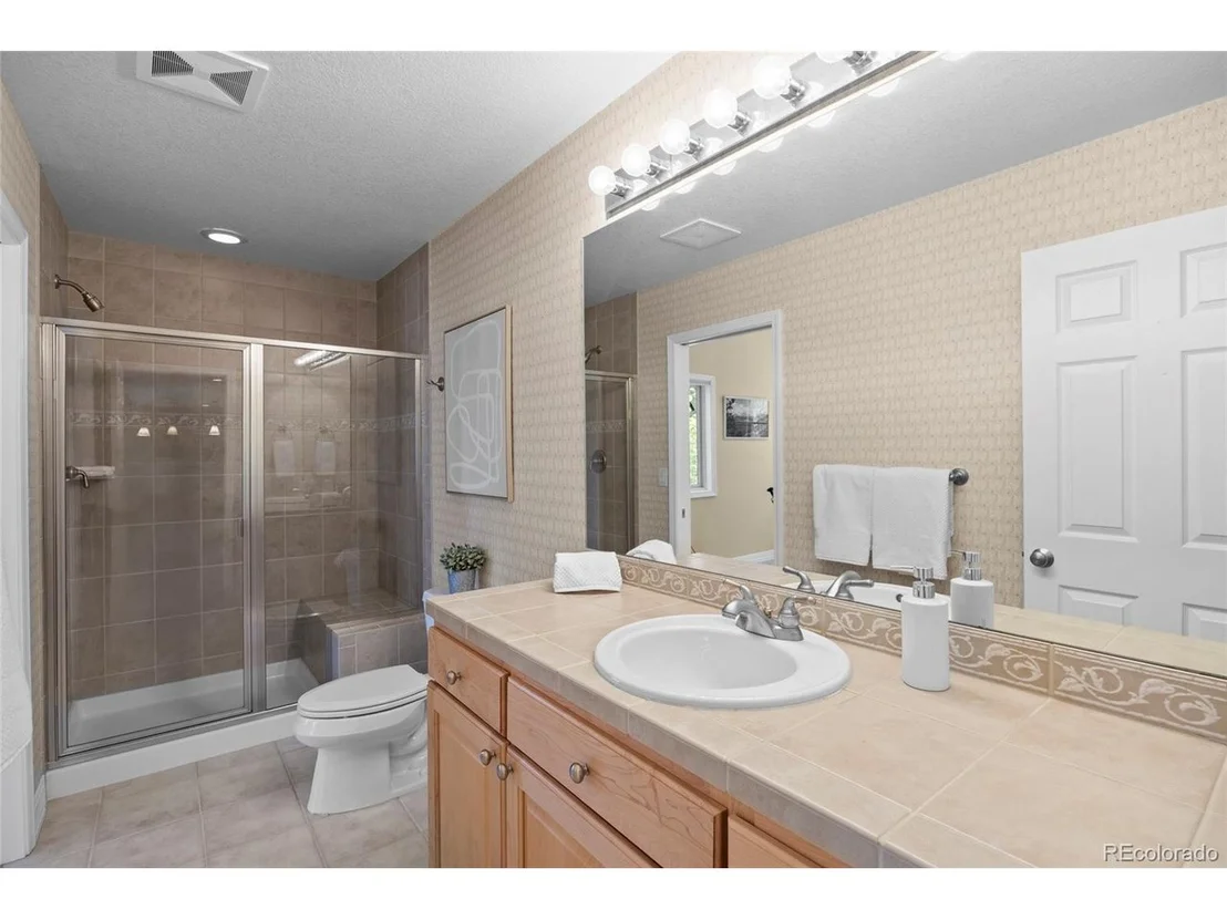Photo of 7018 Forest Ridge Cir