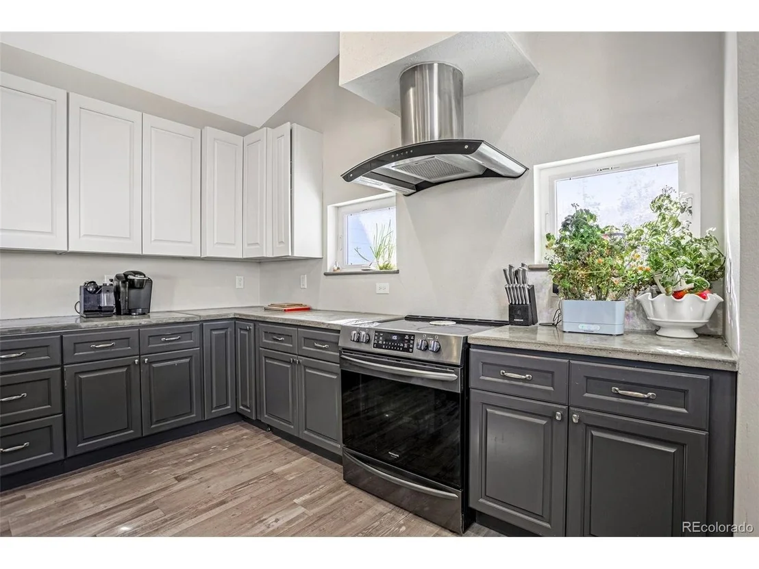 Photo of 1249 Karlann Dr