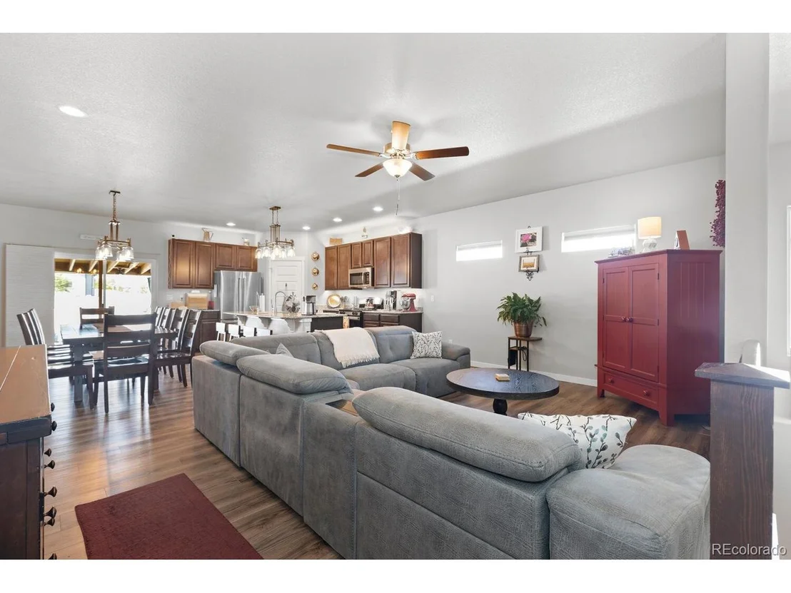 Photo of 1870 Paley Dr