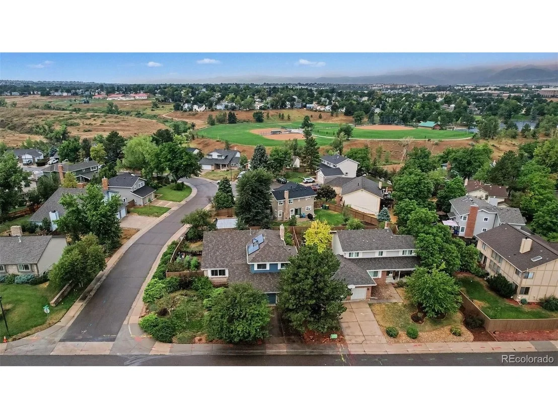Photo of 454 Old Stone Dr