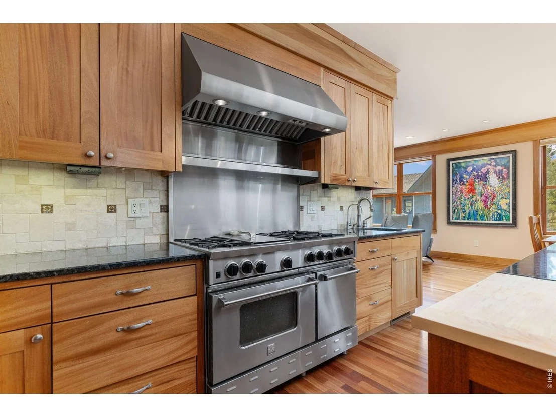 Photo of 5695 Sunshine Canyon Dr