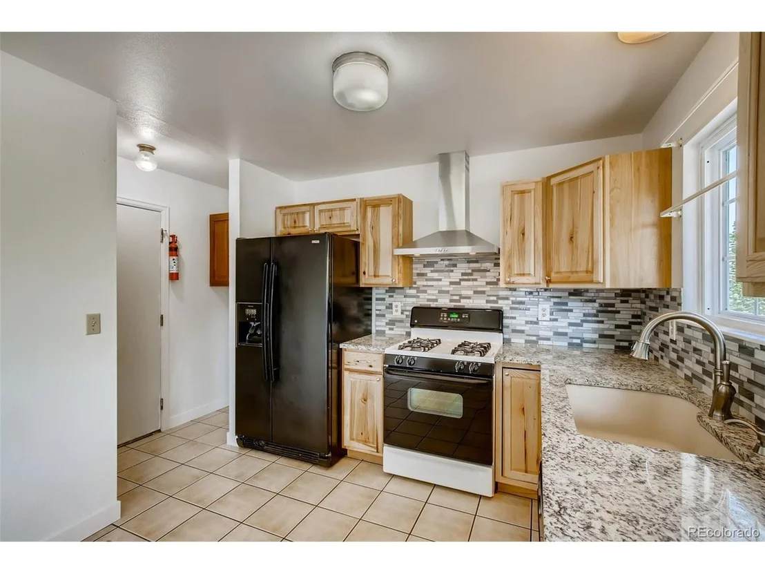 Photo of 642 Howe Cir