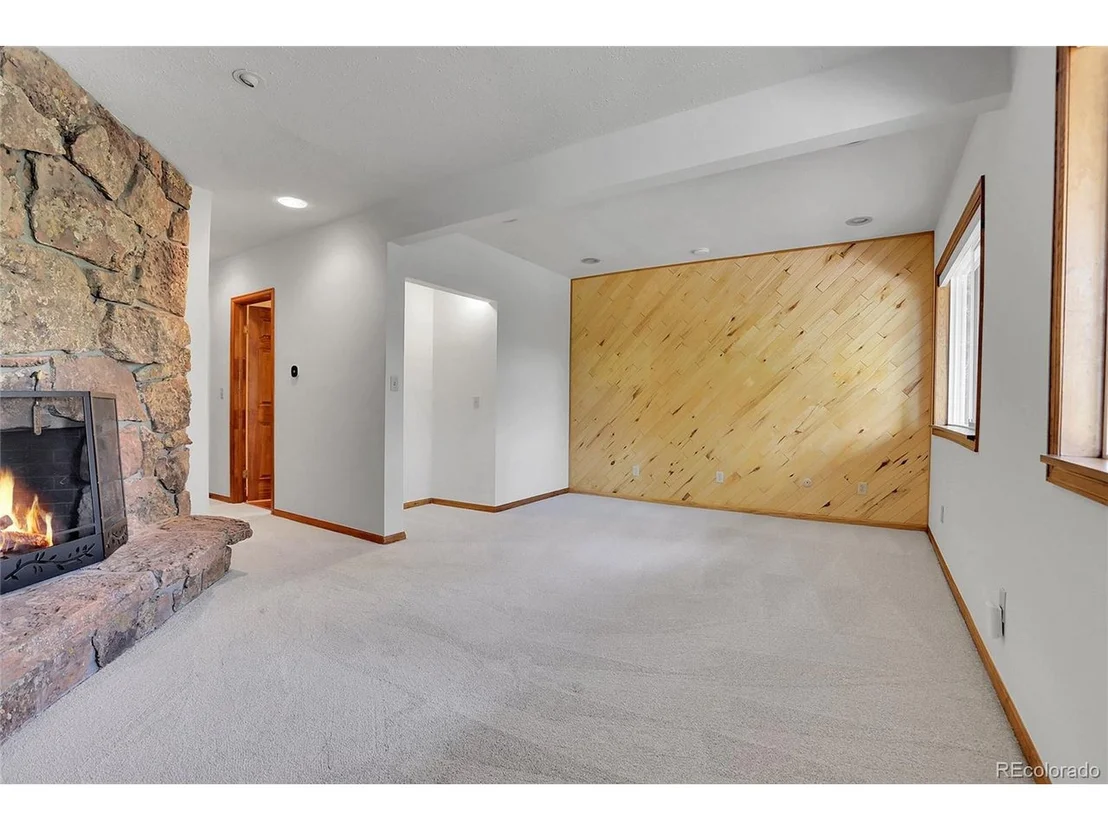 Photo of 6684 Olympus Dr