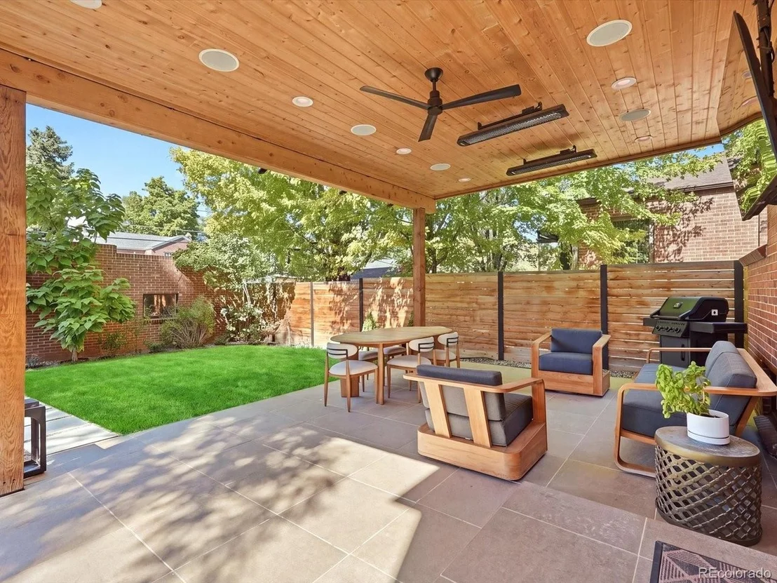 Photo of 2335 Kearney St