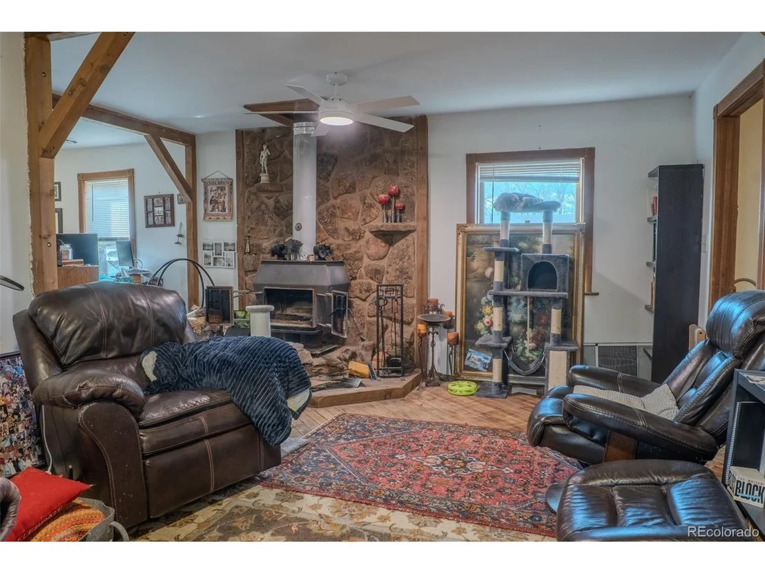 Photo of 11900 Jasper Rd
