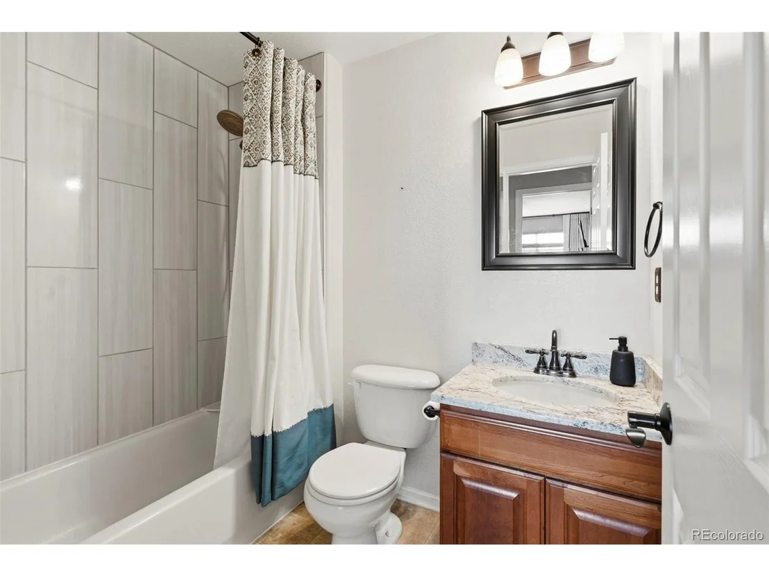 Photo of 453 Oxbow Dr