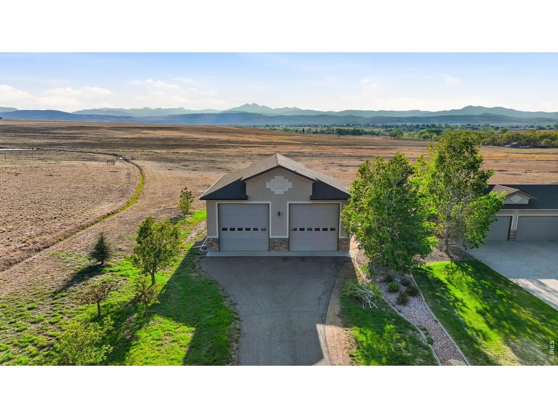 Photo of 2153 Mountain River Rd