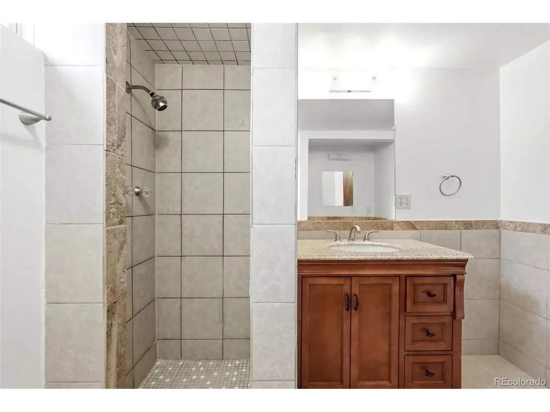 Photo of 344 Park Ave