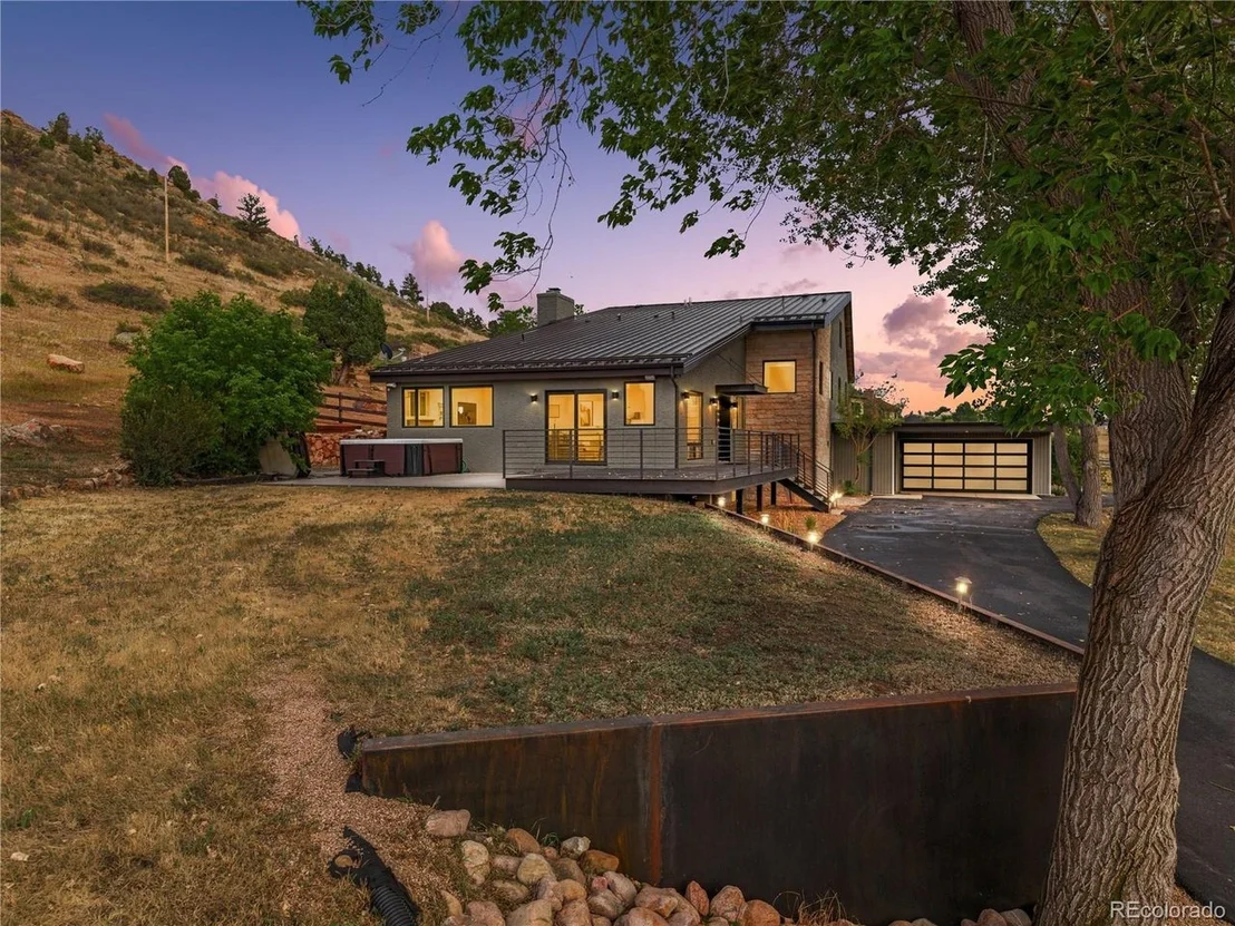 Photo of 5370 Pine Ridge Rd