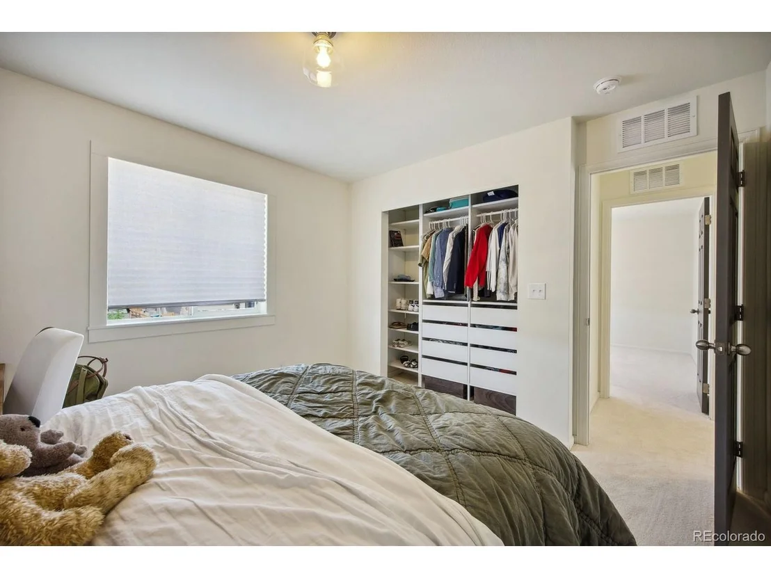 Photo of 9304 Dunraven Loop