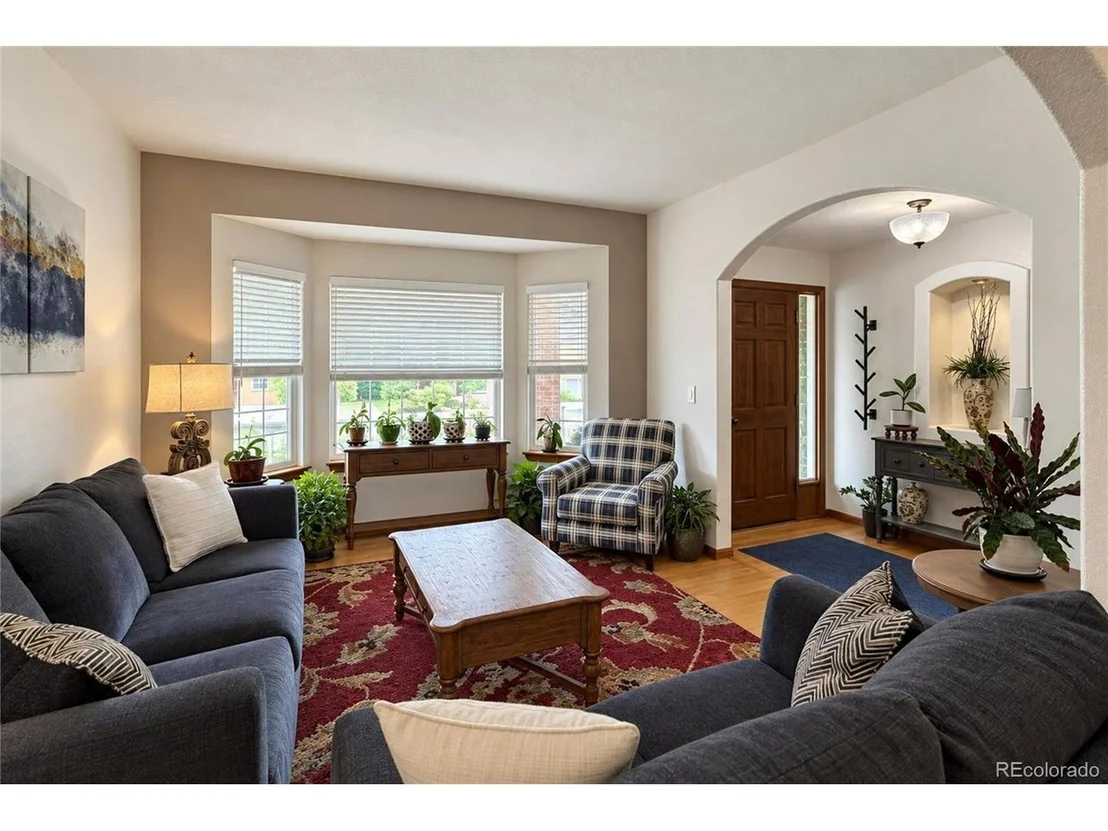 Photo of 2519 Eagleview Cir