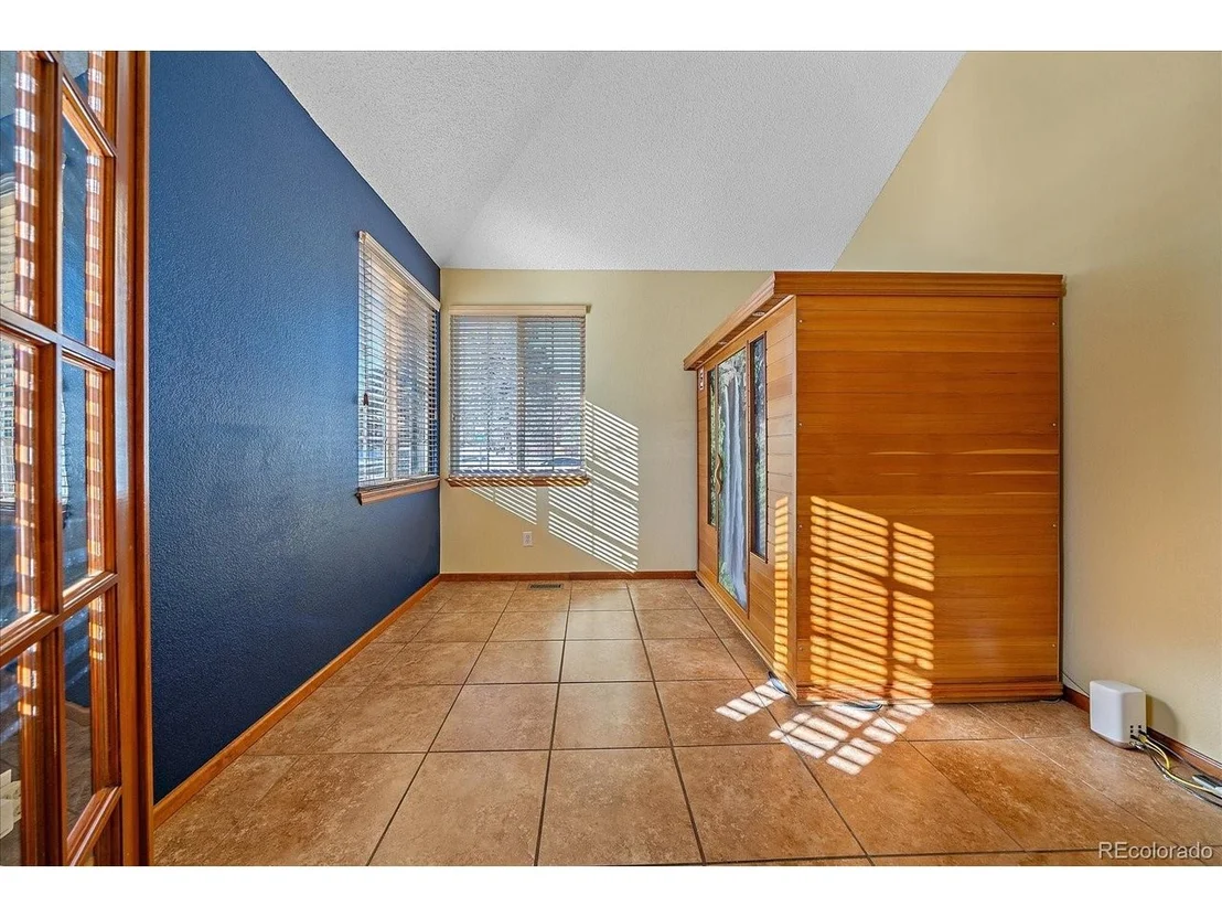 Photo of 6810 Simms Ct