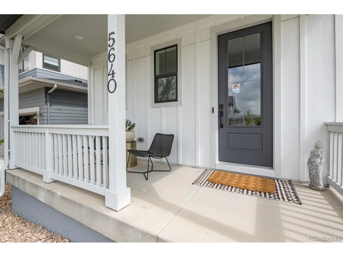 Photo of 5640 Wheaton Ave