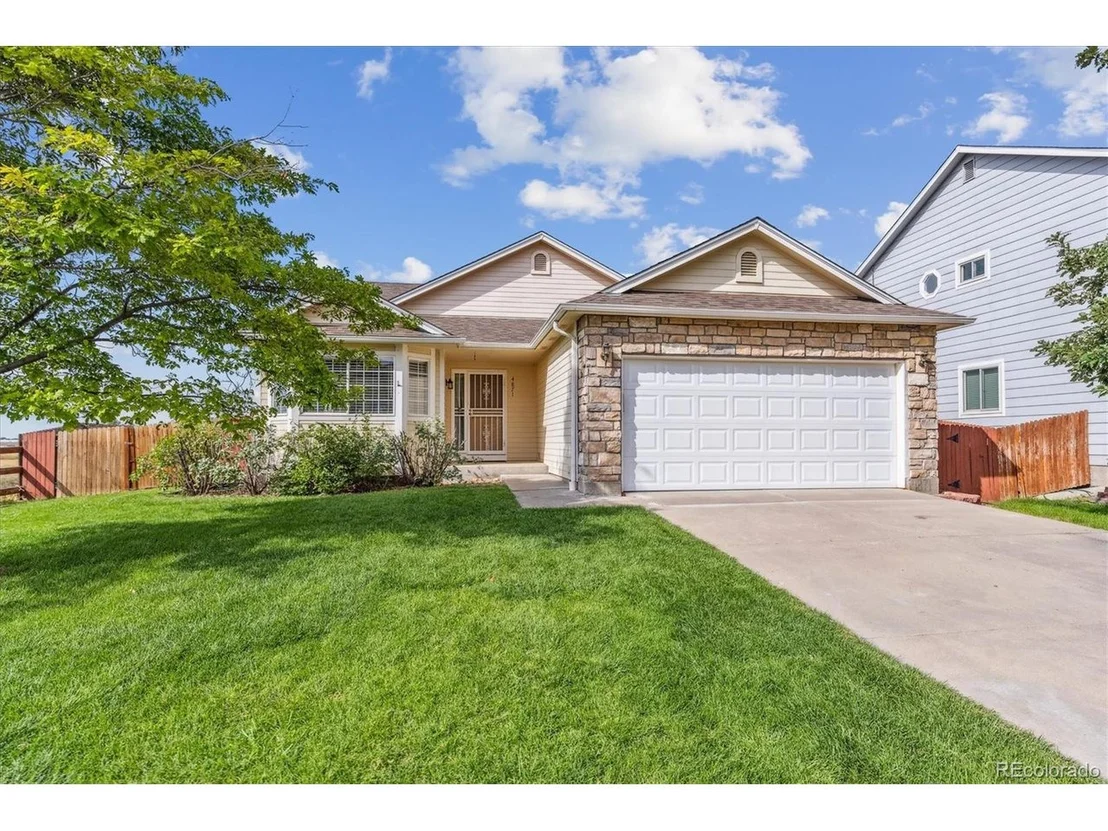 Photo of 4871 Quail Ct