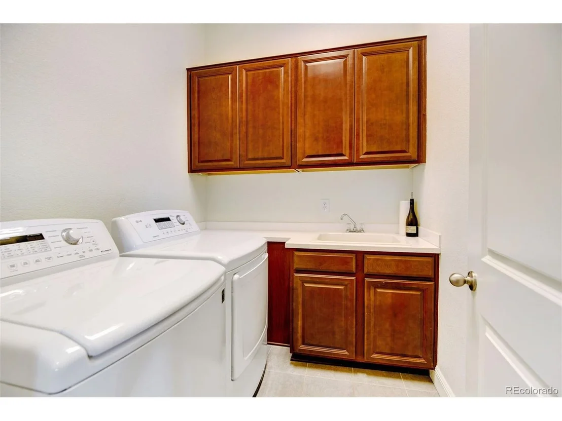 Photo of 8262 Moss Cir