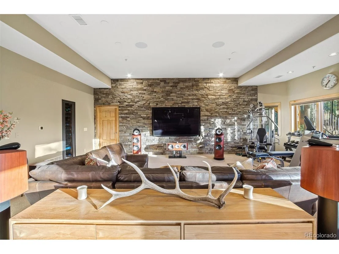 Photo of 425 Upper Elk Valley Dr