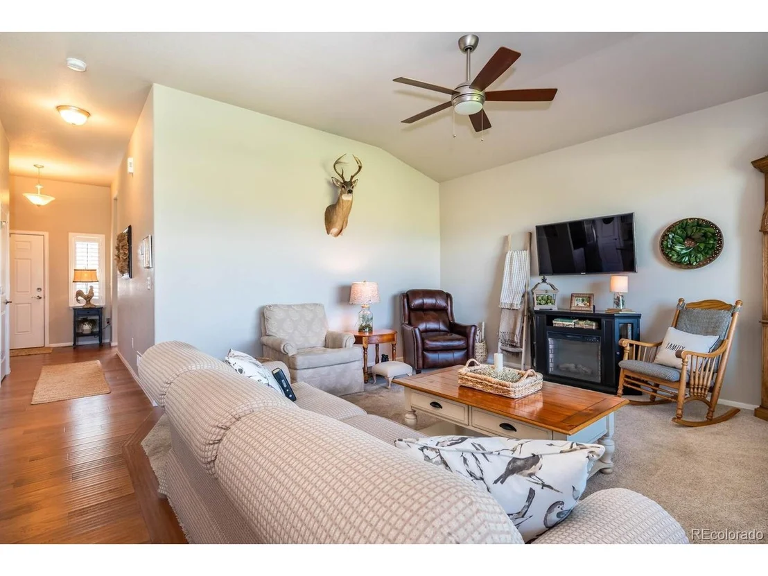 Photo of 3443 Curlew Dr