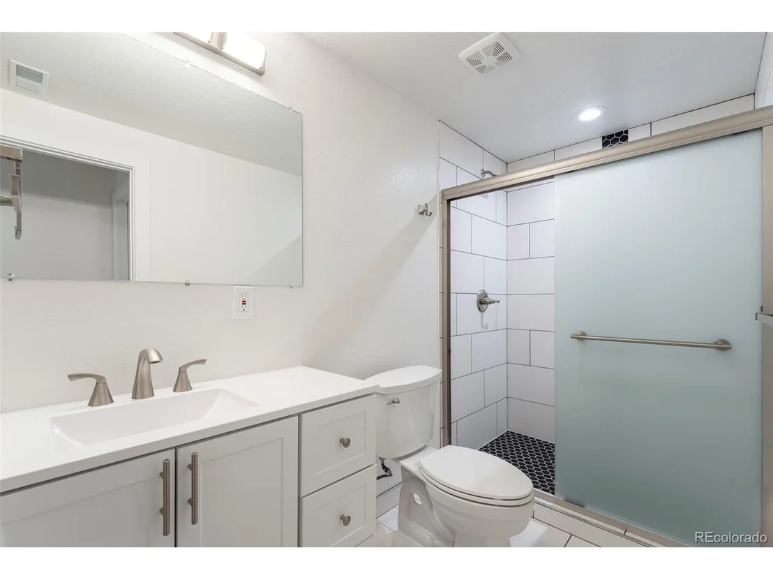 Photo of 4211 Riverwalk Cir