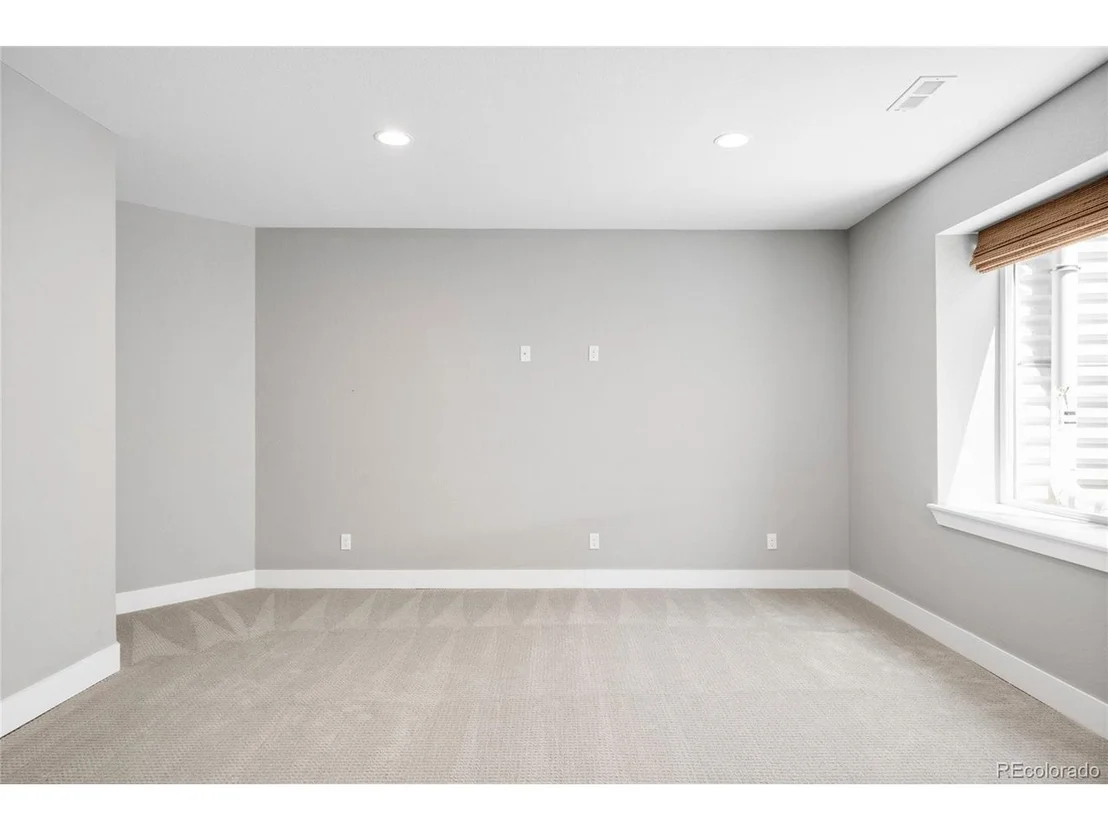 Photo of 10218 Kenneth Dr