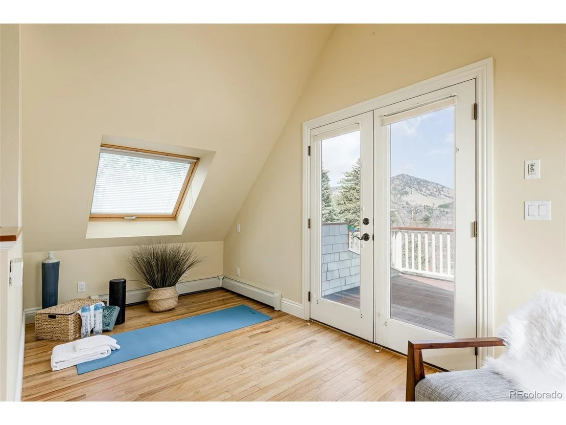 Photo of 501 Pleasant St