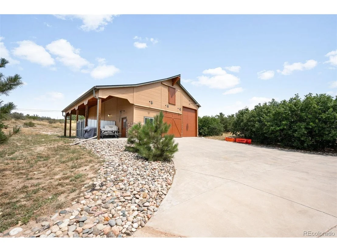 Photo of 7465 Kelty Trl