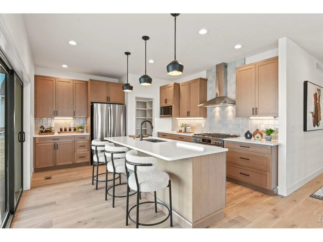 Photo of 1424 Burt Ave