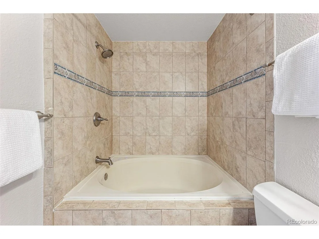 Photo of 6920 W 55th Pl