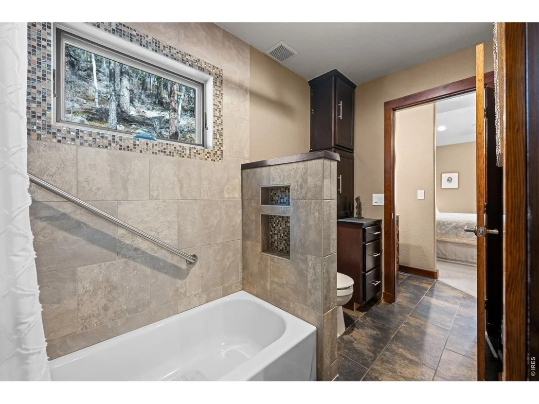 Photo of 31468 Kings Vly W