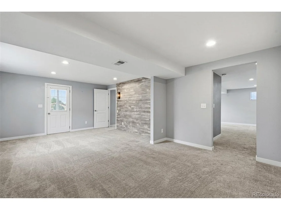 Photo of 5796 W 74th Pl