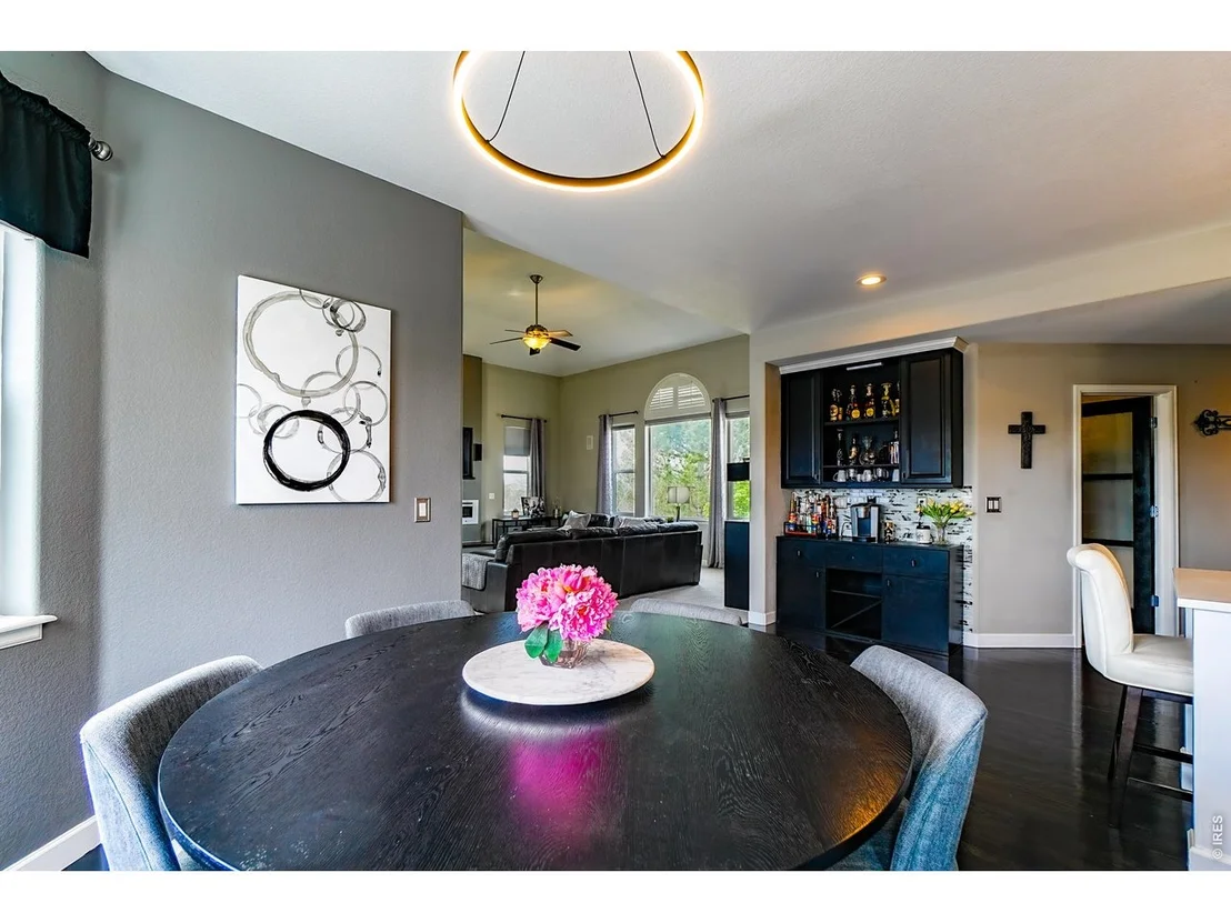 Photo of 3938 Vale View Ln