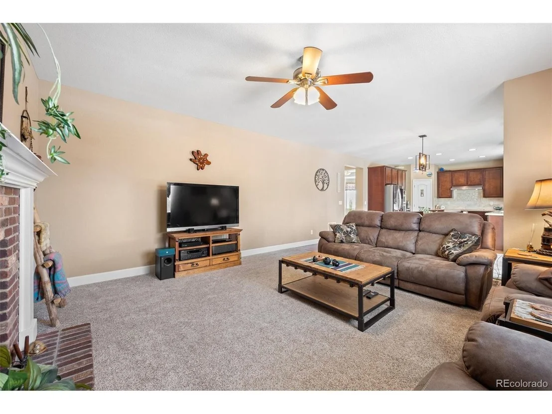 Photo of 541 Horseshoe Pl