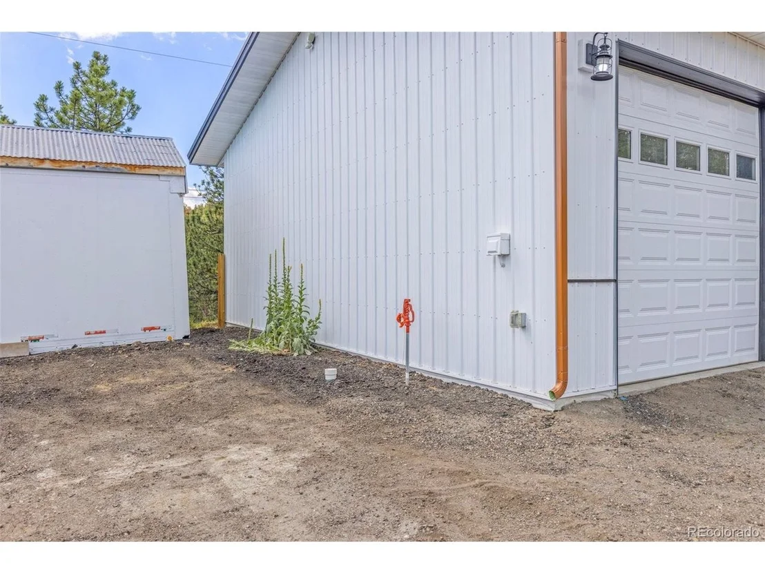 Photo of 33758 Harmon Rd