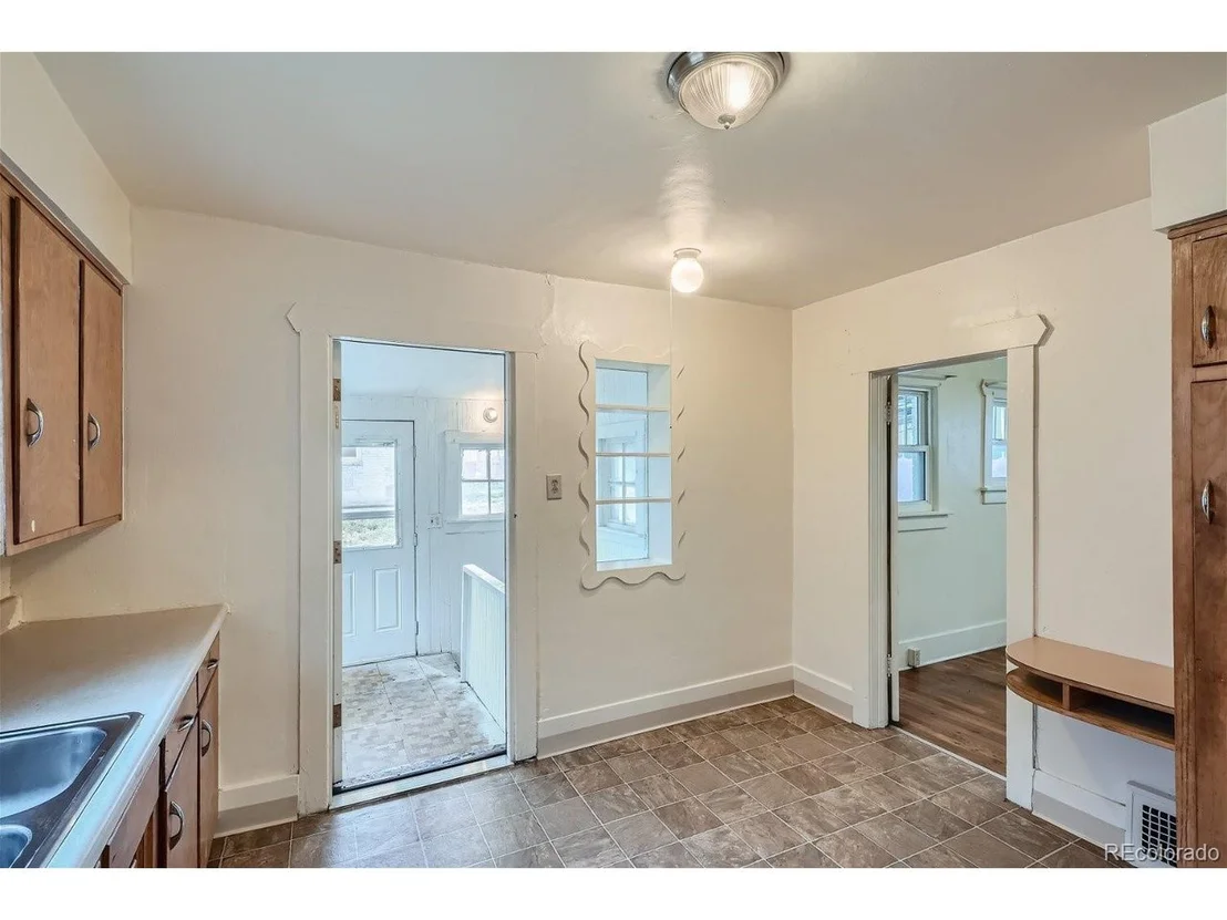 Photo of 3637 Lowell Blvd