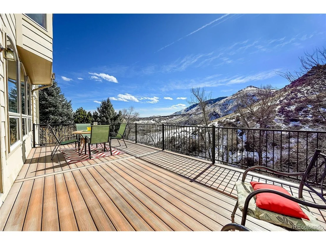 Photo of 439 Canyon Point Cir