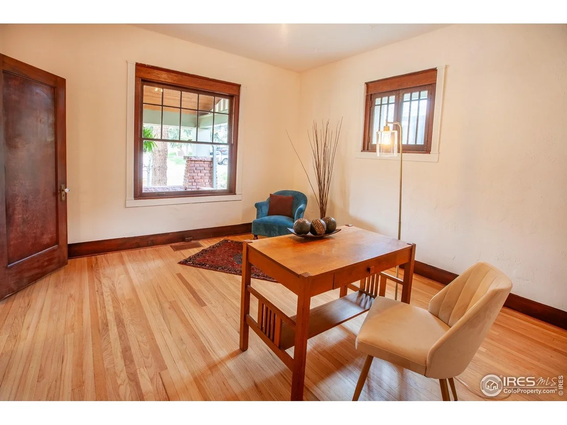 Photo of 1114 5th Ave