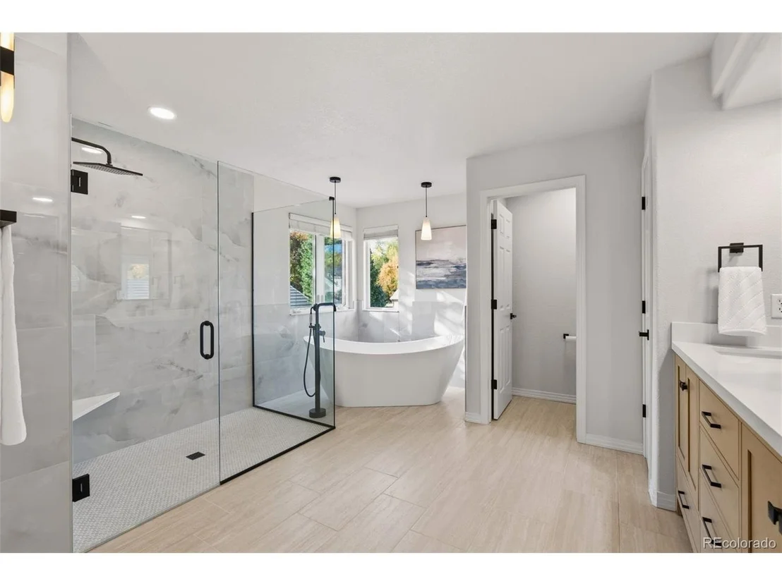 Photo of 16628 W 69th Cir