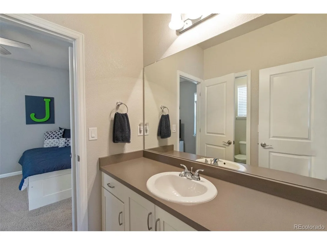 Photo of 1668 Ghost Dance Cir