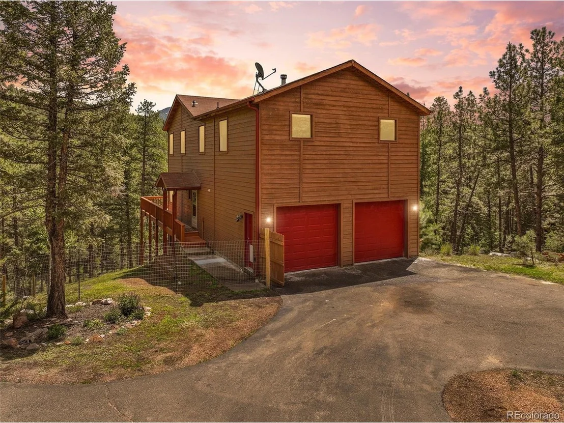Photo of 16468 Ouray Rd