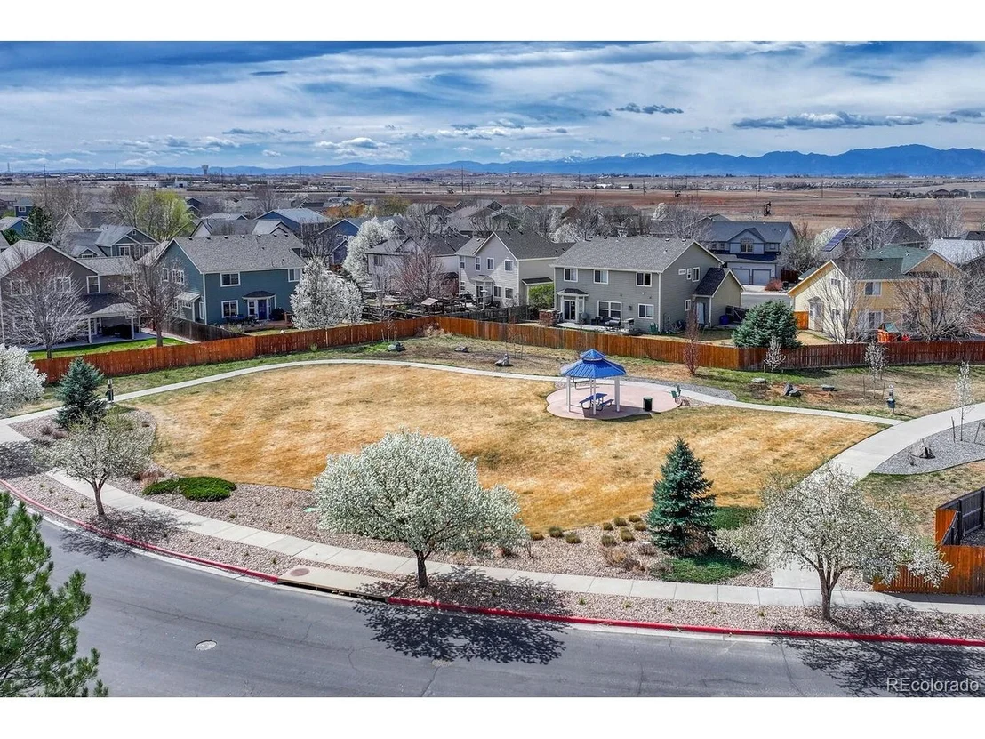 Photo of 490 Dukes Way