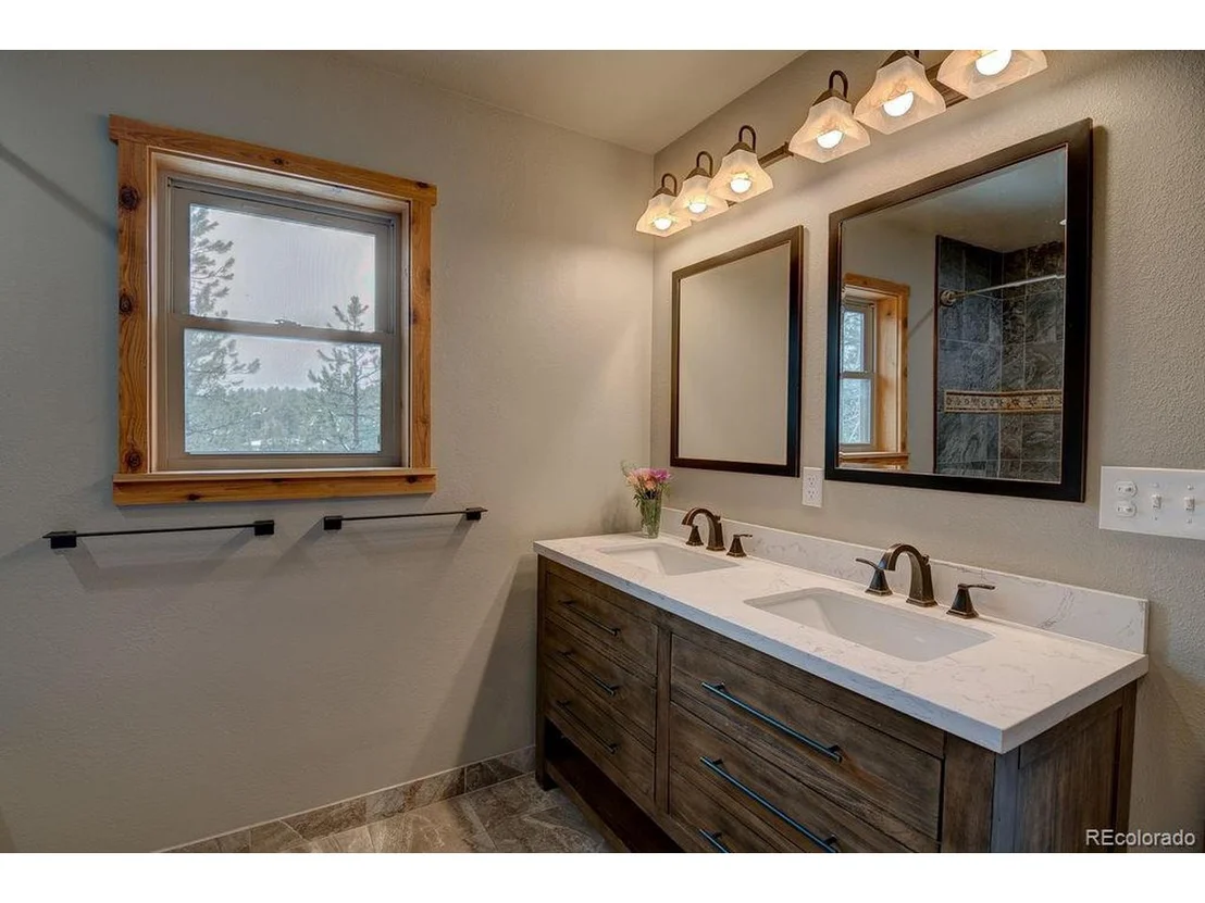 Photo of 45 Oak Way