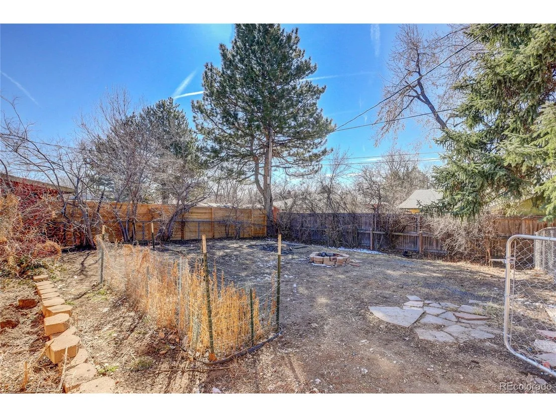 Photo of 10756 W 68th Pl