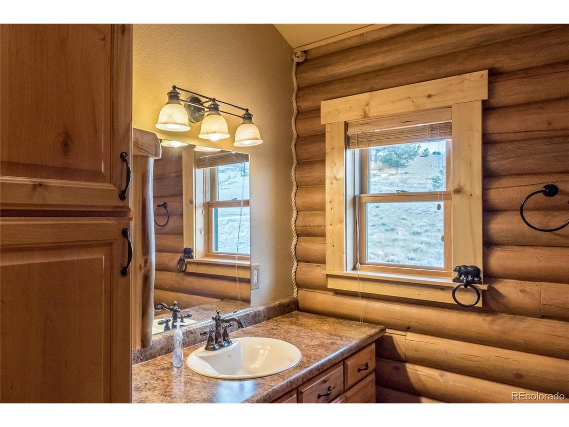 Photo of 211 Saddle Trl
