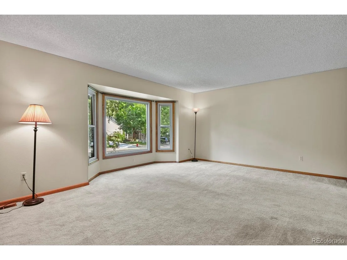 Photo of 10548 Hobbit Ln