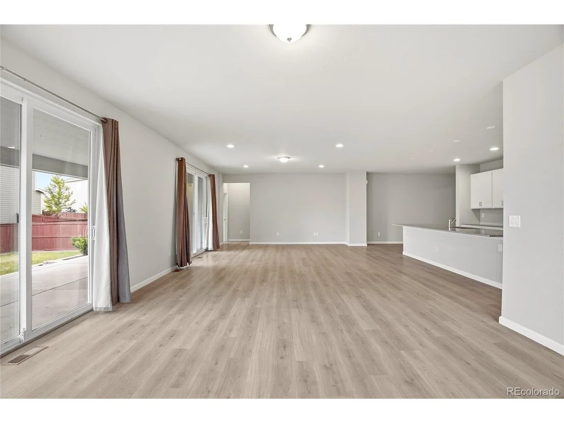 Photo of 1821 Thrive Dr