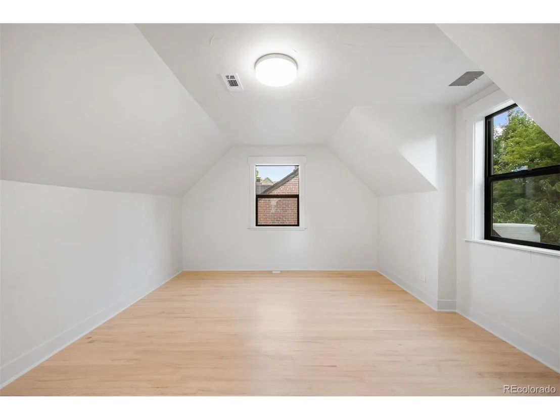 Photo of 414 Elm St