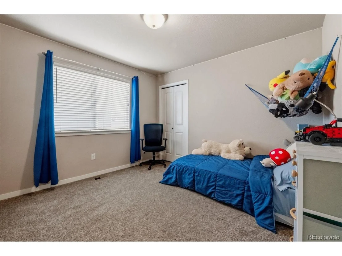 Photo of 102 11th Ave