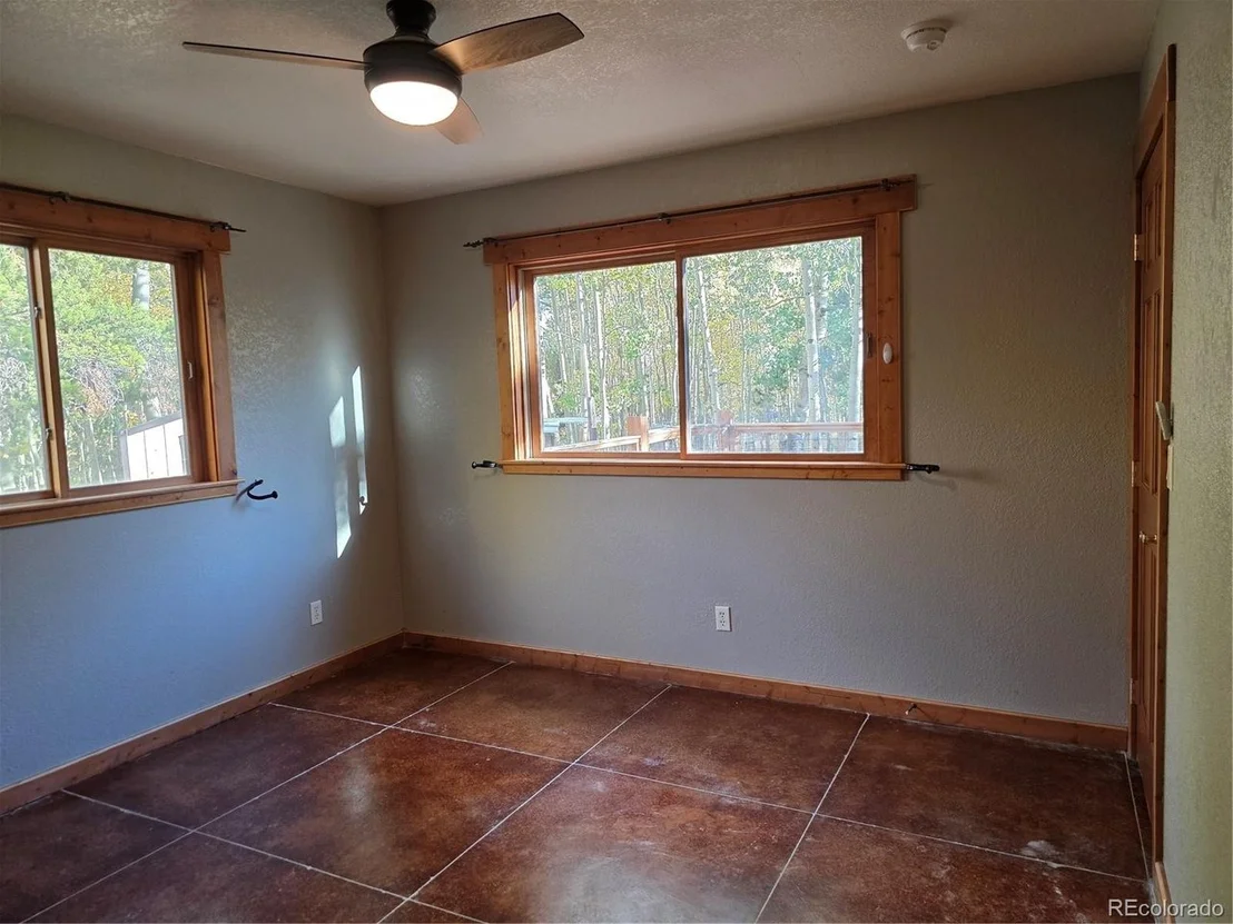 Photo of 622 Foxtail Dr