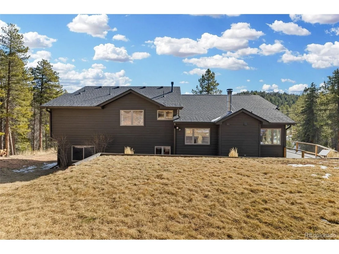 Photo of 32663 Donna Dr