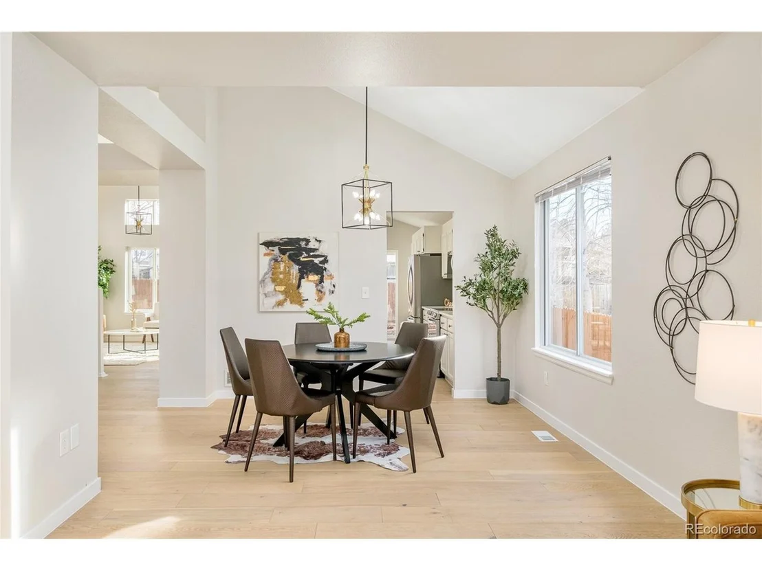 Photo of 6716 W 97th Cir